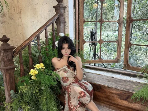 Watch Ruby-777 Live Adult Webcam Show - Free Sex Cam Stream