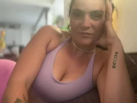 Watch InBedWithLexi Live Adult Webcam Show from United States - Free Sex Cam Stream