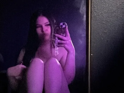 Watch LaceyWhitexo Live Adult Webcam Show - Free Sex Cam Stream