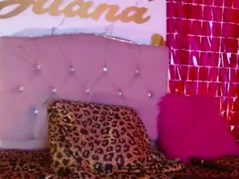 Watch Juanitared Offline Adult Webcam Show from Colombia - Free Sex Cam Stream