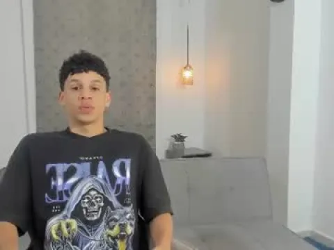 Watch John Ssnow29 Offline Adult Webcam Show from Colombia - Free Sex Cam Stream